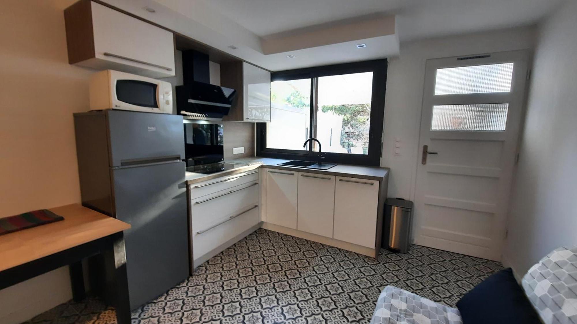 Studio Climatise Lantanas 4 Personnes Le Lavandou Buitenkant foto